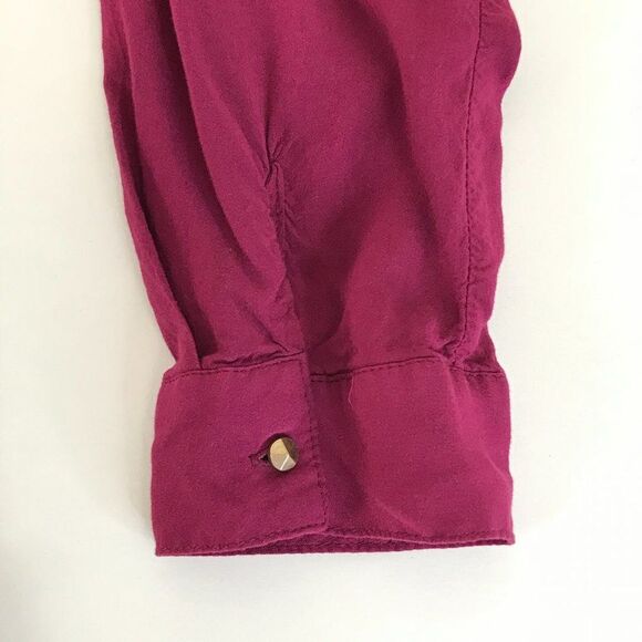 Dressbarn Button Down Shirt Women's Small Burgundy Pockets High-Low Long Sleeve - Picture 3 of 8
